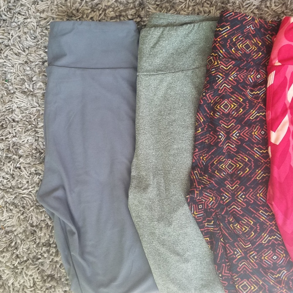 Lularoe leggings. 6 pairs bundle. - Picture 4 of 5
